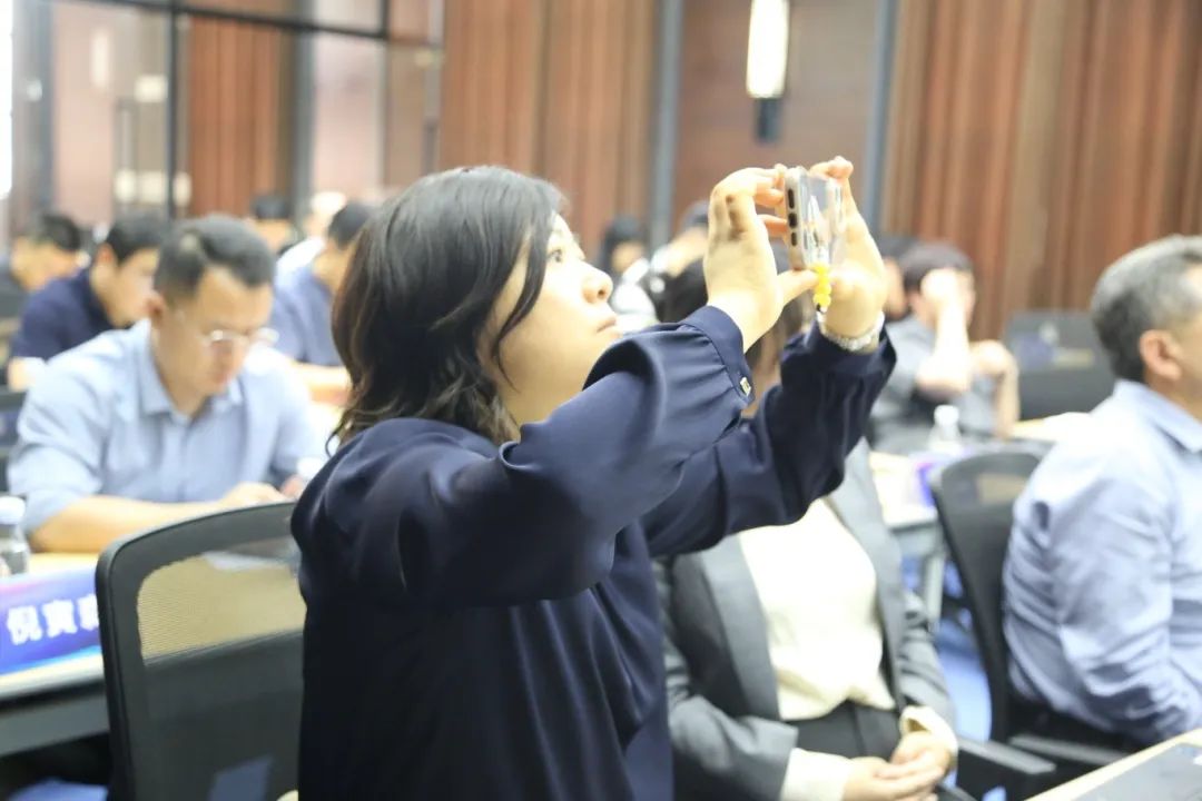 686b9216825e6.jpg 640-8.jpg