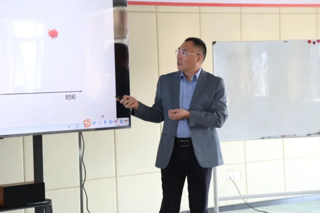 690d9568a77b0.jpg 3d7a7037cb61323adcd8c479ad8ad1da.jpg