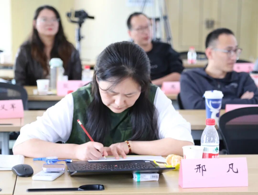 690d958d184fd.jpg 628ebe2a41cfb6f61adca21e8d21dcd4.jpg